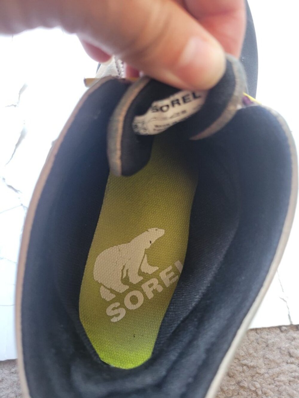 SOREL Out 'N About III Classic boots taupe suede upper black rubber Shell Sz 8.5 - Picture 7 of 9